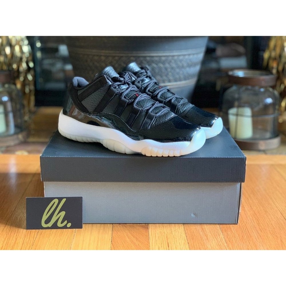 Size 6.5y Air Jordan Retro 11 Low "72-10"